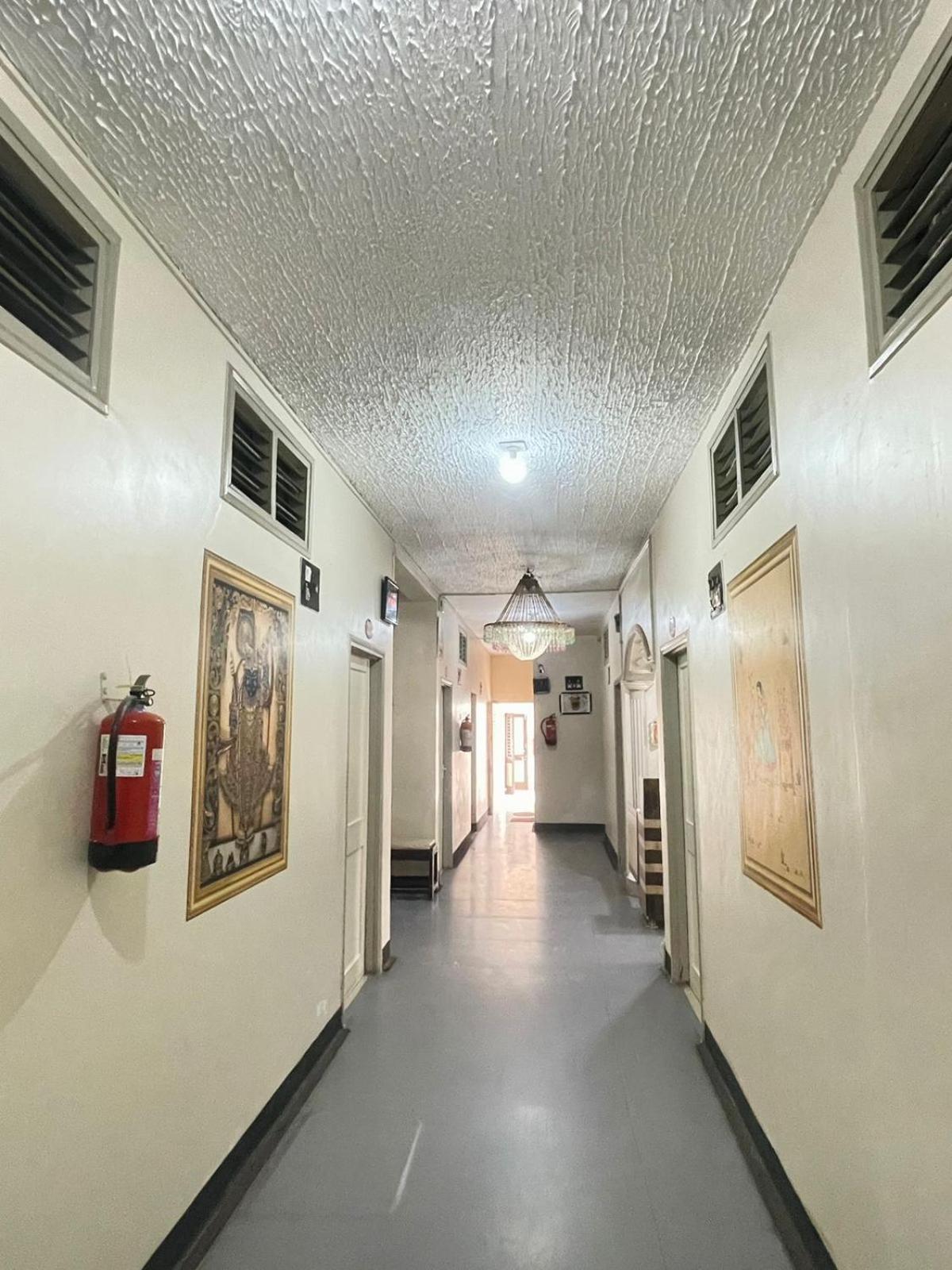 Hotel Rajdhani And Guest House Gujarat - Best Family Hotel In Halol Near Pavagadh And Halol Gidc Εξωτερικό φωτογραφία